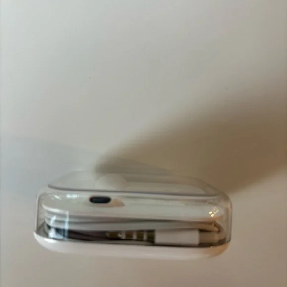 Apple earplugs with 35 mm connector - Picture 4 of 4